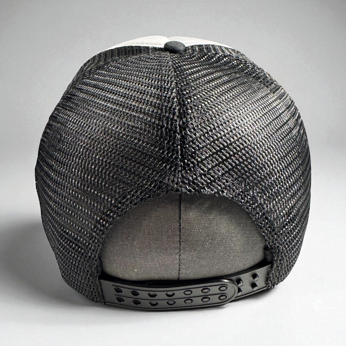 Twins cap "Elevate your style with this cap."