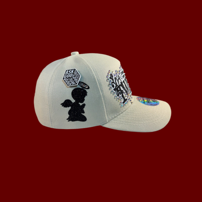 Twins cap "Elevate your style with this cap."