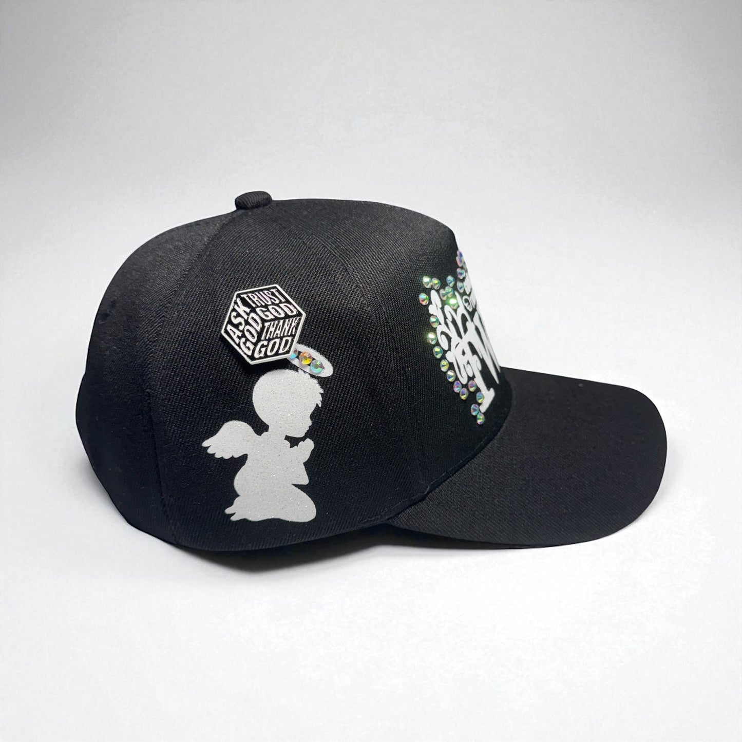 Twin cap "Elevate your style with this cap."